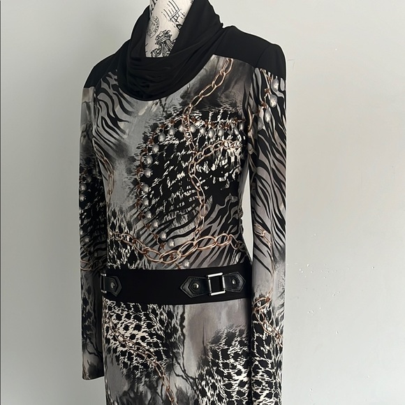 🇨🇦 Y2K Animal print With Chain Detail Drop Waist Cowl Neck Midi Dress - Picture 3 of 7